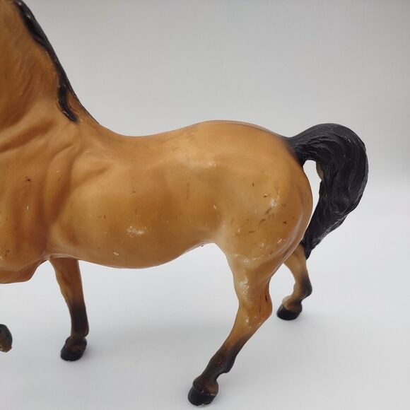 Breyer #111 Cheyenne Buckskin Horse Western Prancer Mold Dorsal Stripe - Picture 5 of 14